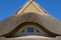 Tumble thatch roofing